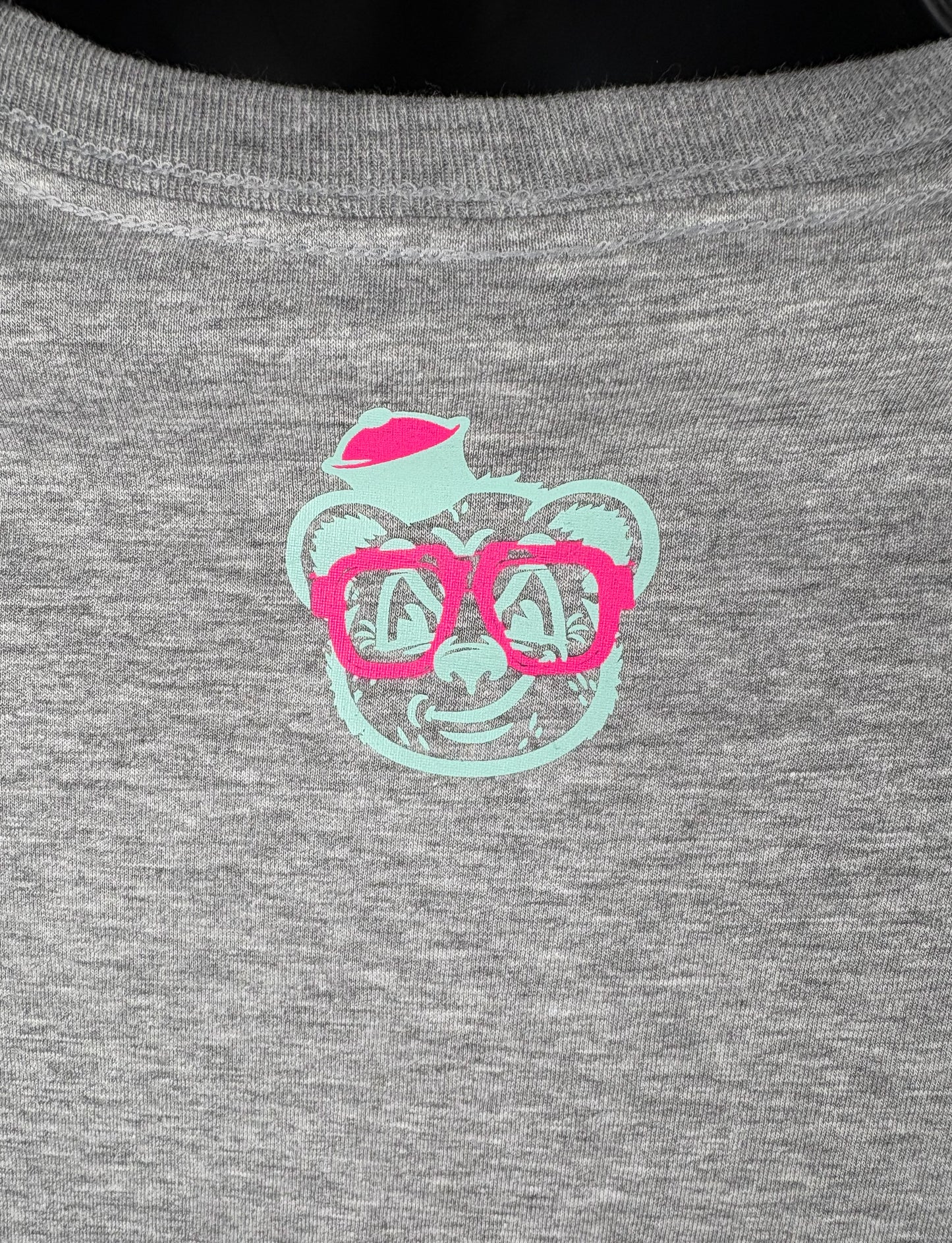Barely "Winged B" Tee (Gry/Pnk/Mint)