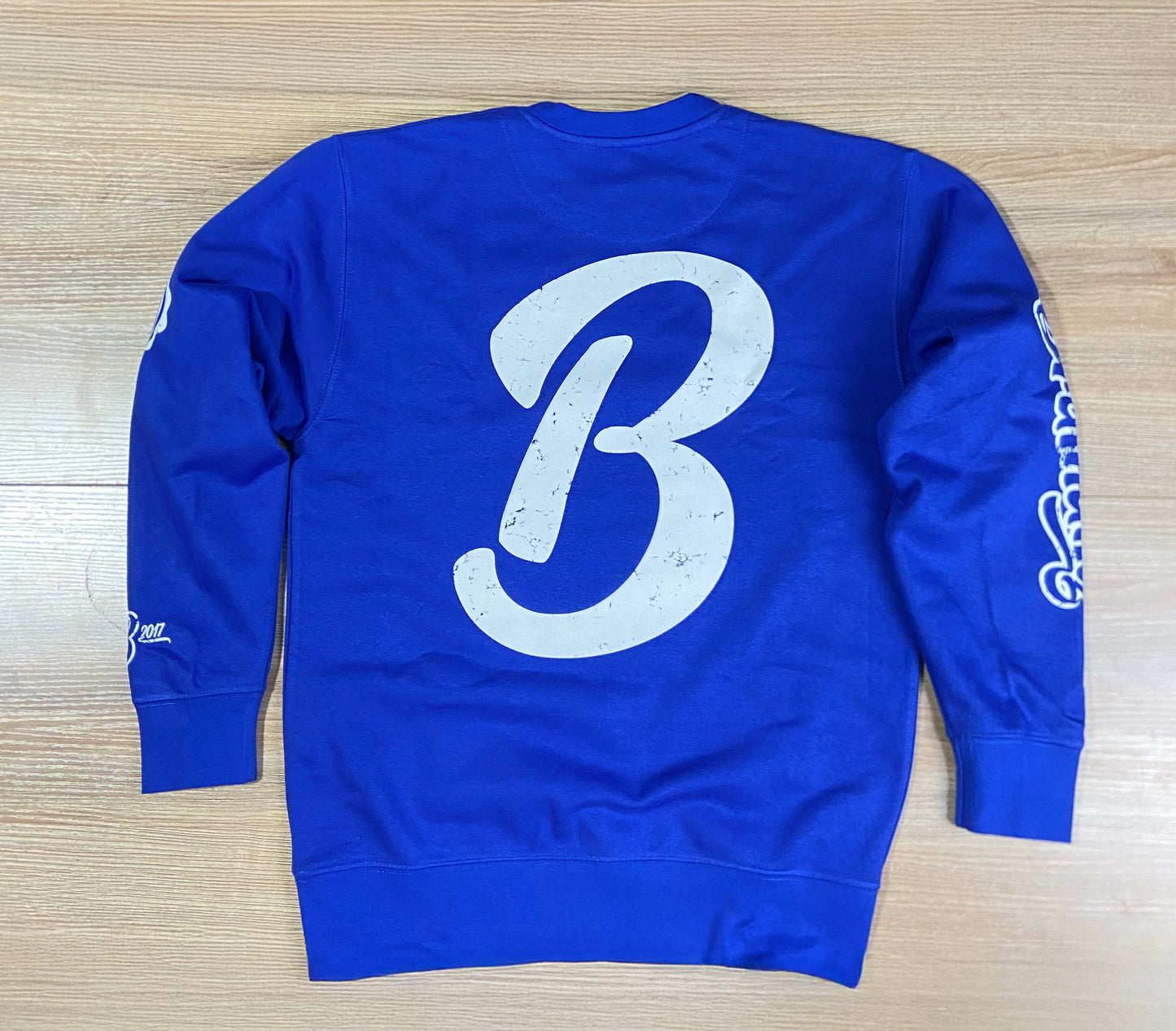 Barely "Big B" Logo Crew Neck Sweatshirt (Blu/Wht)