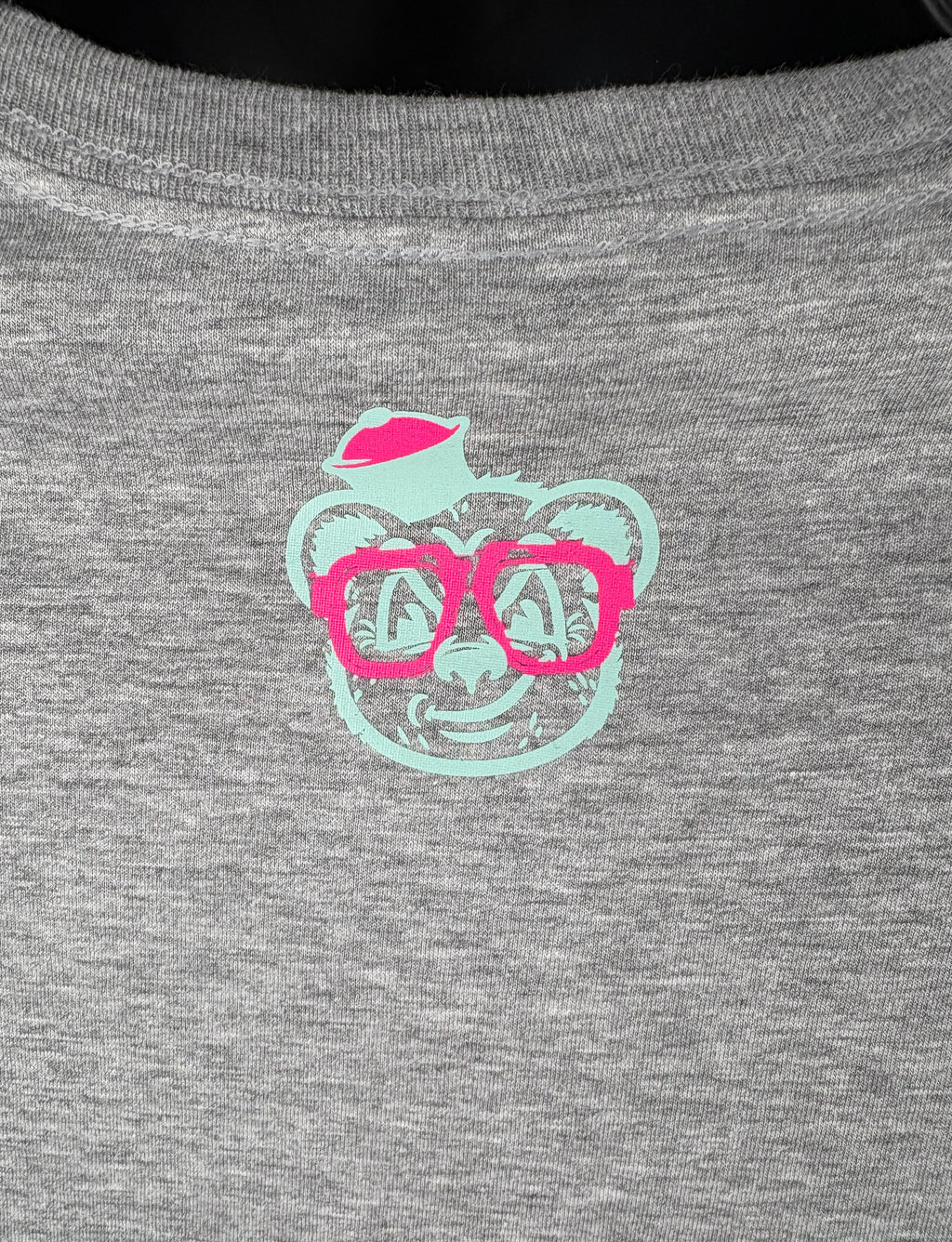 Barely "Winged B" Tee (Gry/Pnk/Mint)