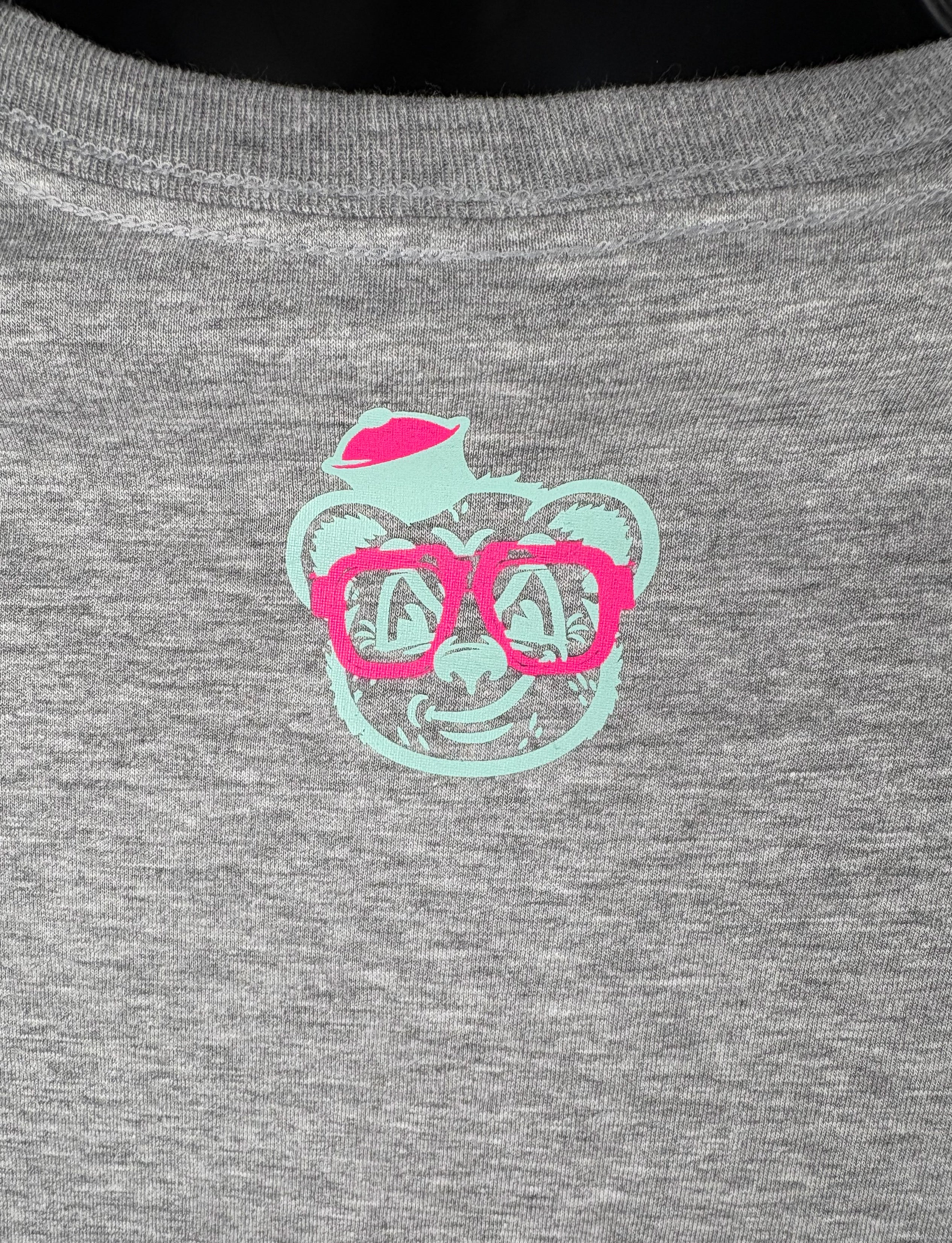 Barely "Winged B" Tee (Gry/Pnk/Mint)
