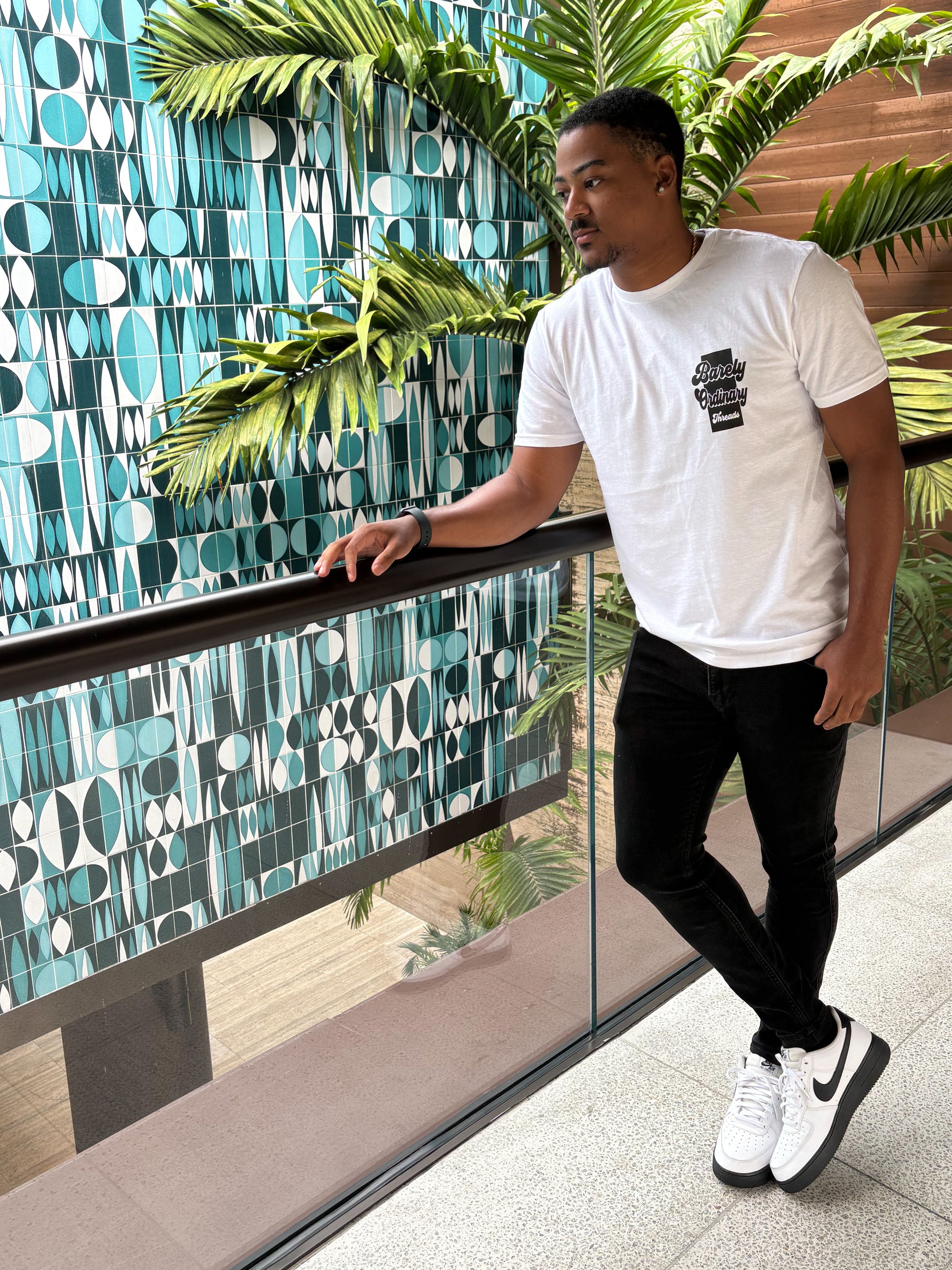 Barely "Bookmark" Tee (Wht/Blk)