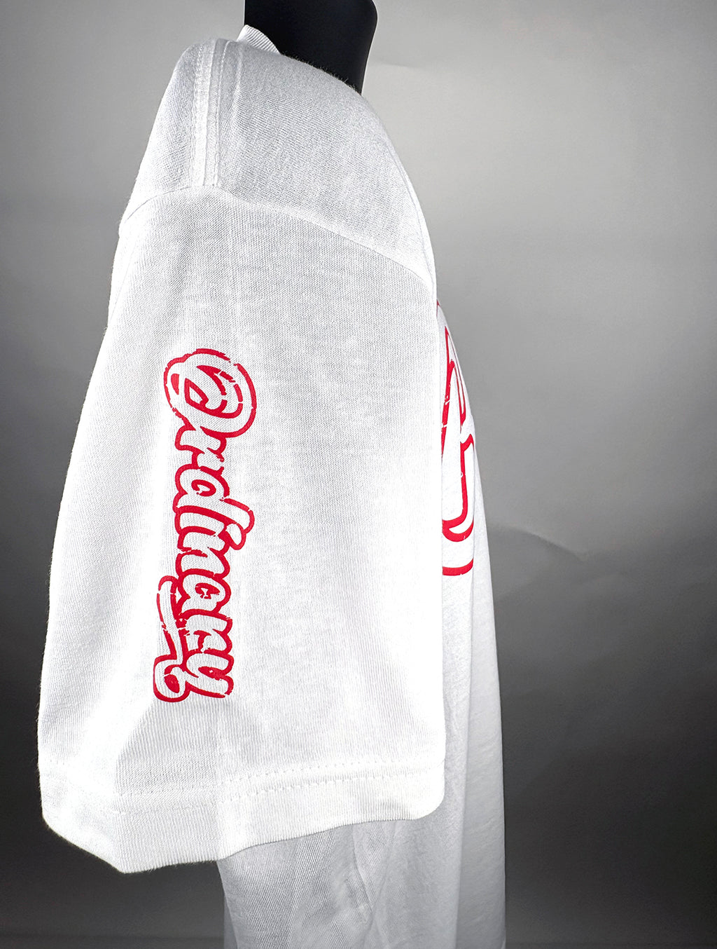 Barely "Big B" Tee - Wht/Red