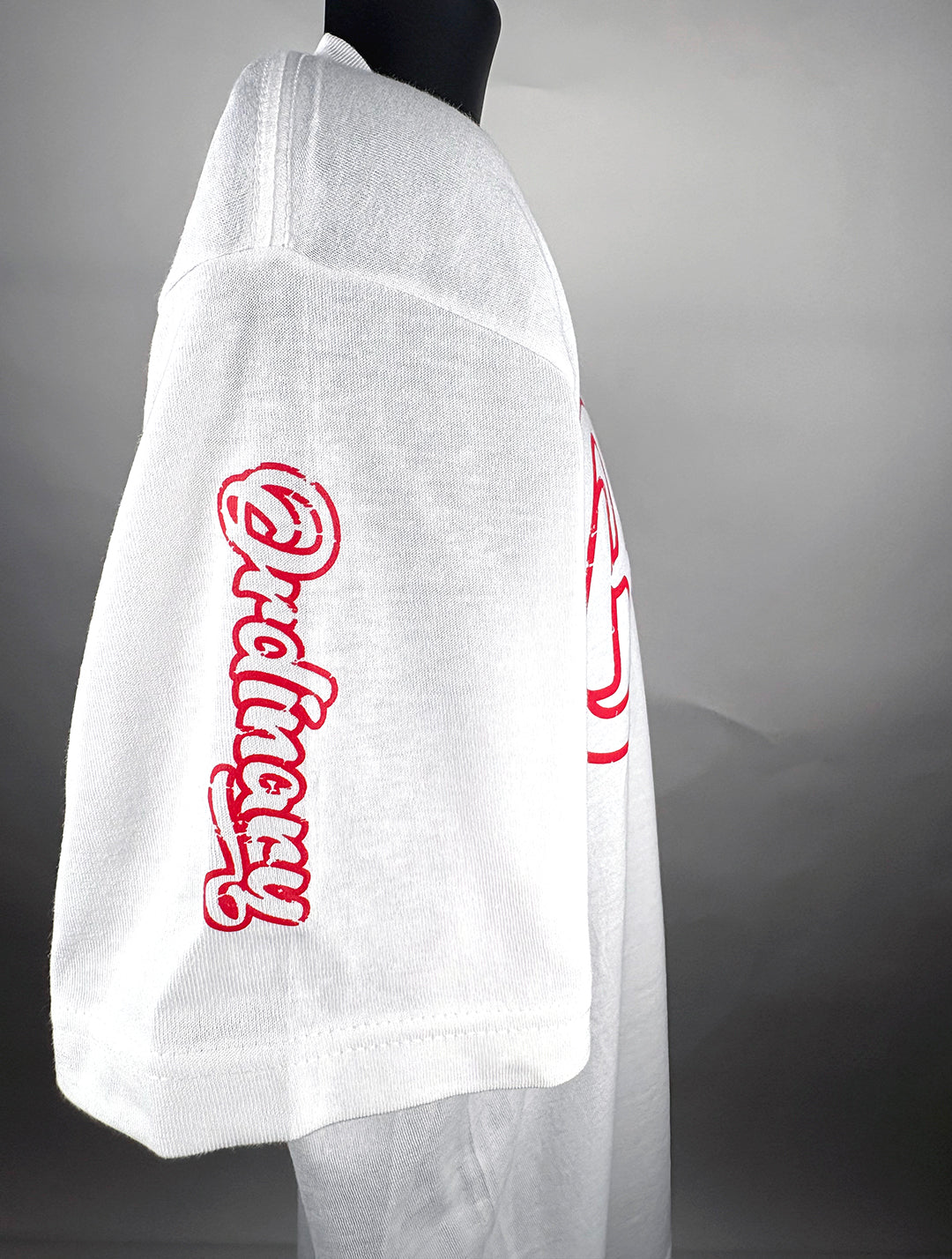 Barely "Big B" Tee - Wht/Red