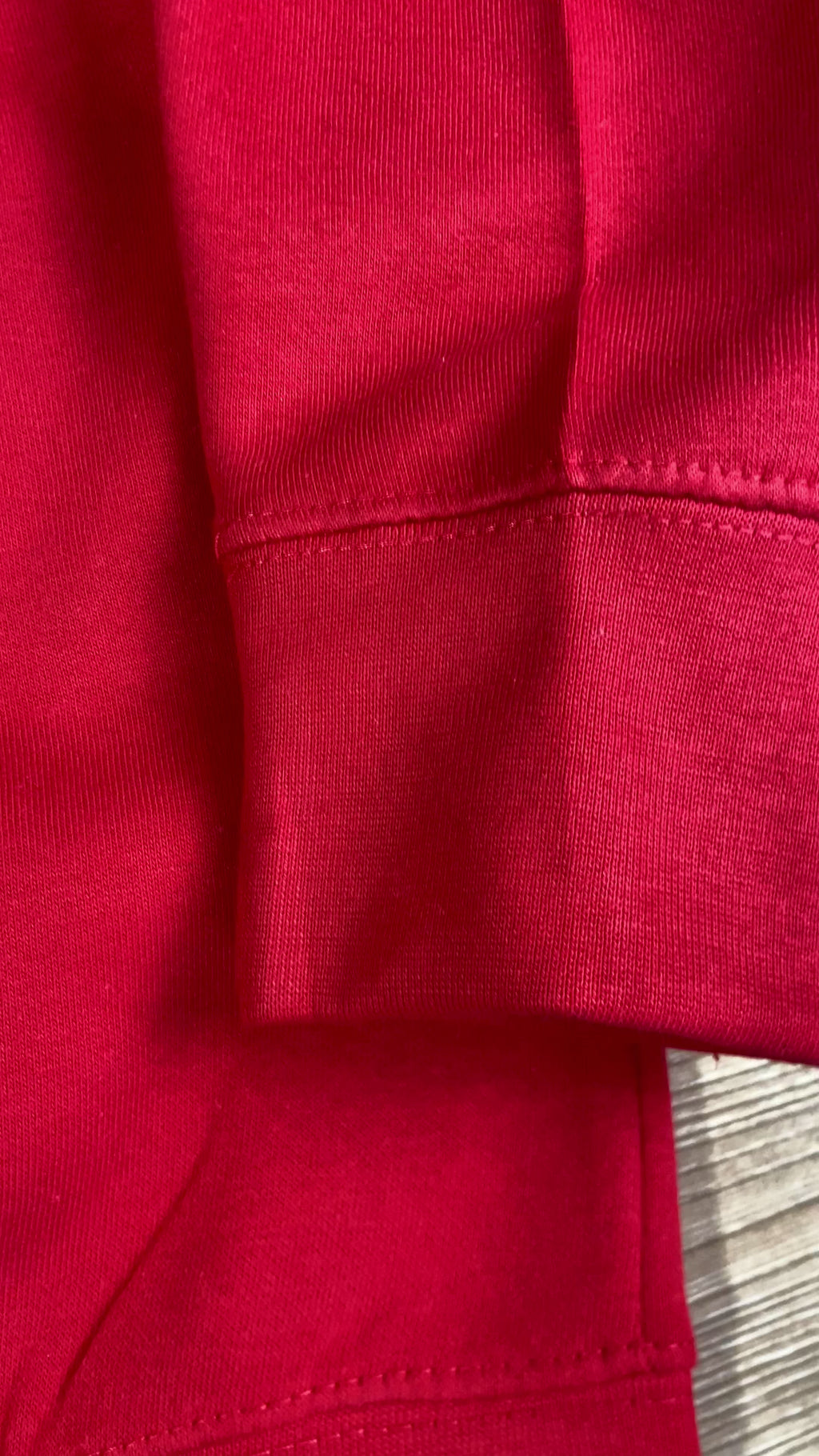 Barely "Big B" Logo Crew Neck Sweatshirt (Red/Blk)
