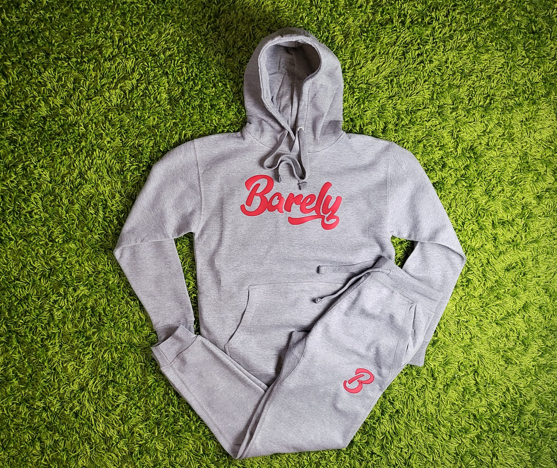 Barely "B" Logo Joggers (Gry/Red) - Barely Ordinary